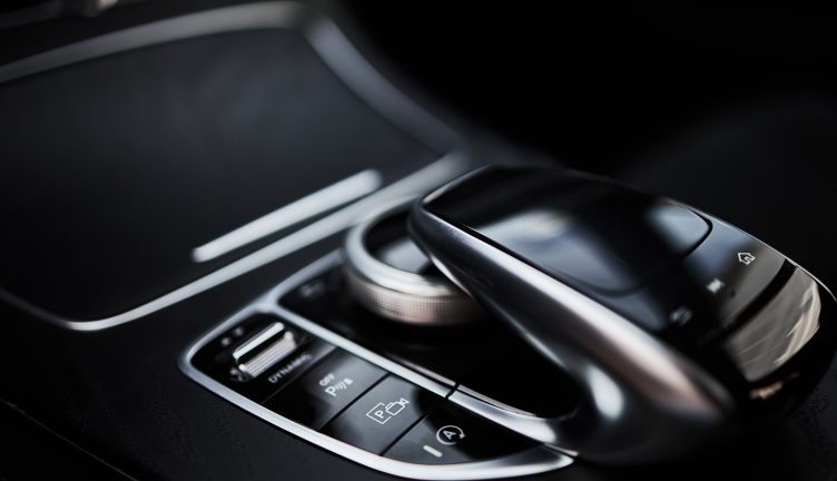 Mercedes-Benz E200 AMG