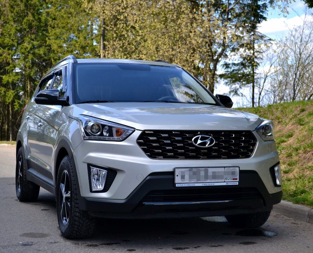 Аренда Hyundai Creta 4WD Серый в Екатеринбурге без водителя