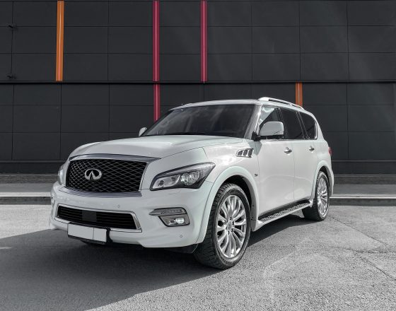 Infiniti QX80