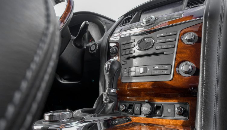 Infiniti QX80