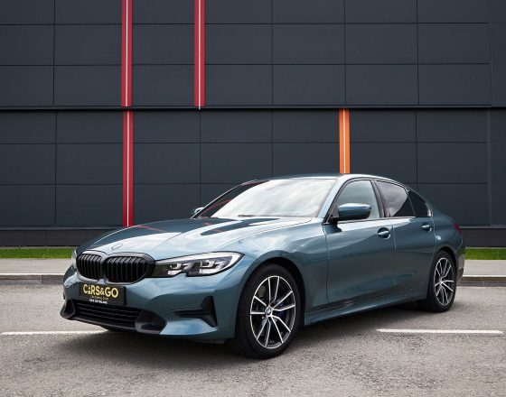 BMW 320i BMW 320i
