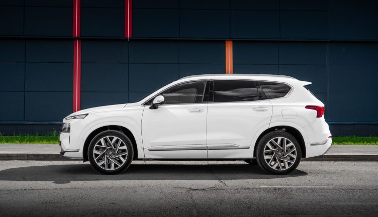 Hyundai Santa-Fe 4WD