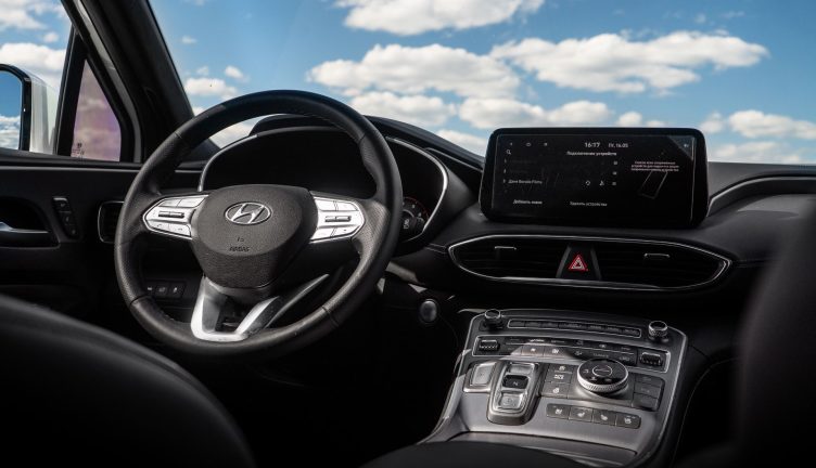 Hyundai Santa-Fe 4WD