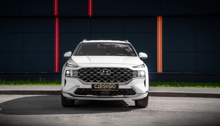 Hyundai Santa-Fe 4WD