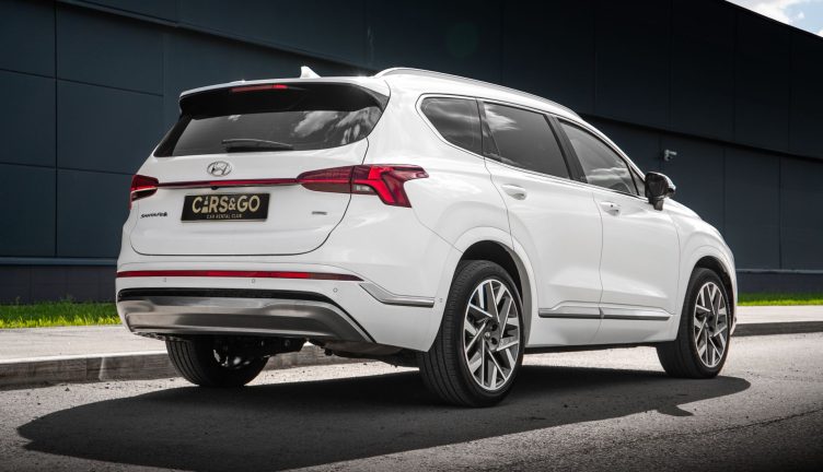Hyundai Santa-Fe 4WD