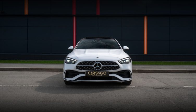 Mercedes-Benz C300