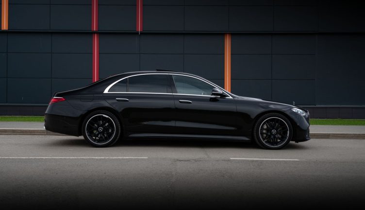 Mercedes-Benz S350D  4MATIC (223)