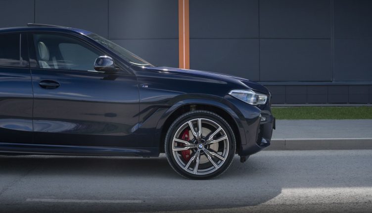 BMW X6 M50D