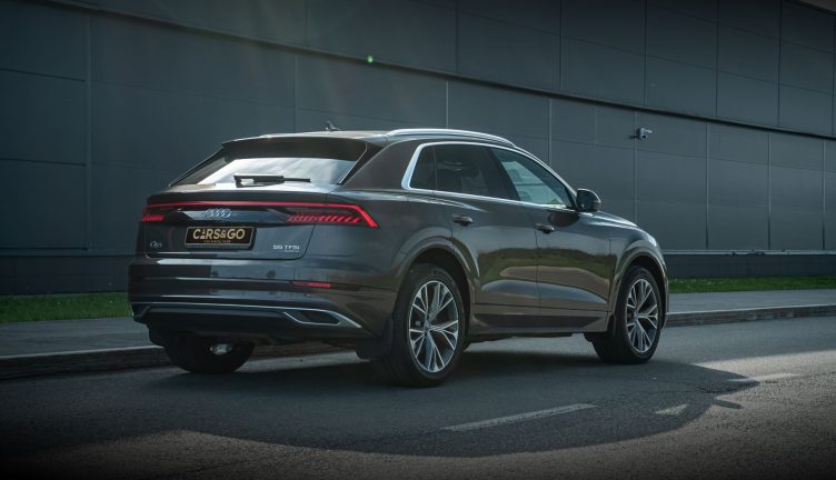 Audi Q8